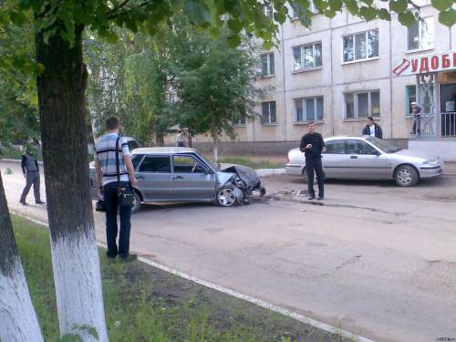 Авария на улице Чернышевского 30.05.2010(1)
